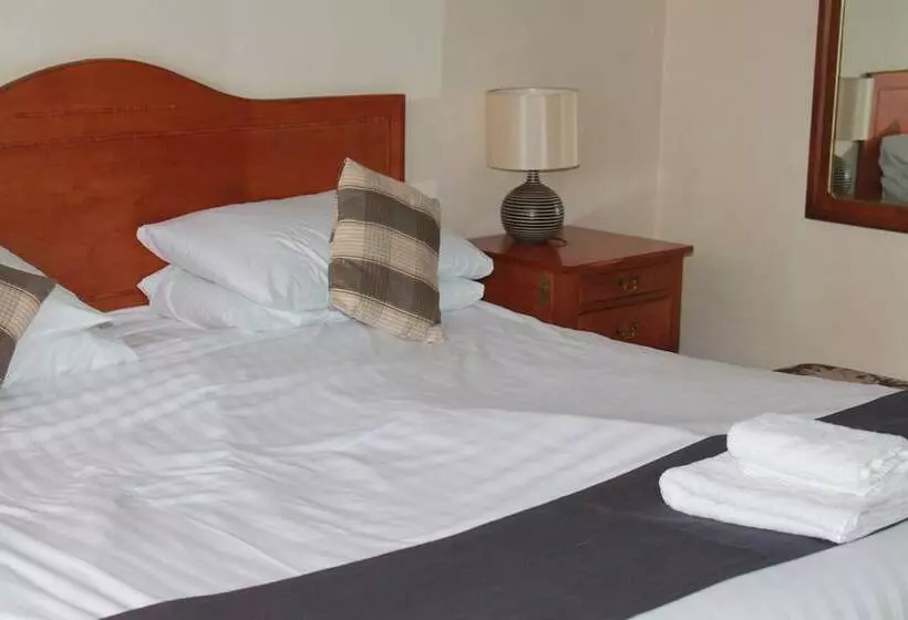 酒店 Sand Bay Holiday Village Adults Only