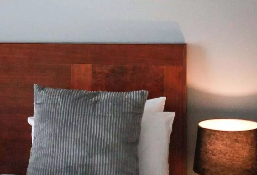 בית מלון כפרי Starboard Stays