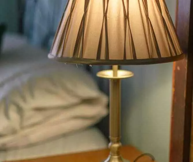 בית מלון כפרי Golden Eagle