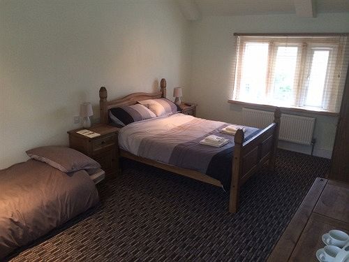 호텔 The Hollies Inn