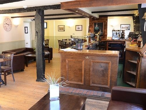 호텔 The Hollies Inn