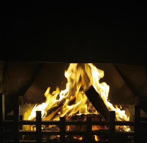 酒店 The Manor House Inn