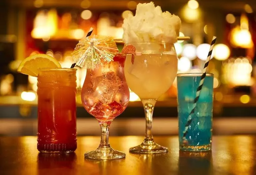 Отель The Mayfield Seamer