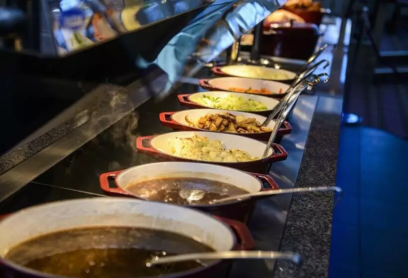 Отель The Mayfield Seamer