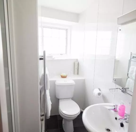 Hotel The Rest And Be Thankful Inn