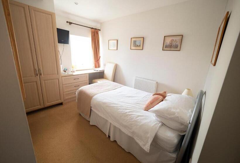 فندق The Rest And Be Thankful Inn