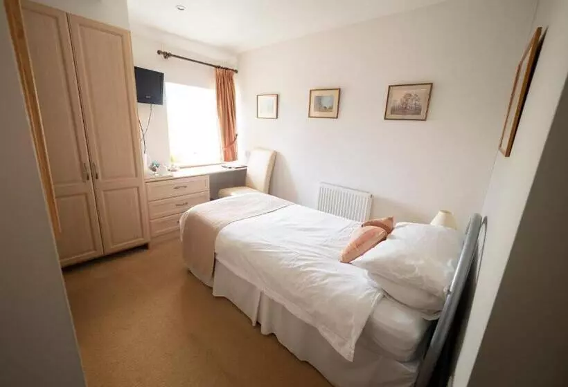 Hotel The Rest And Be Thankful Inn