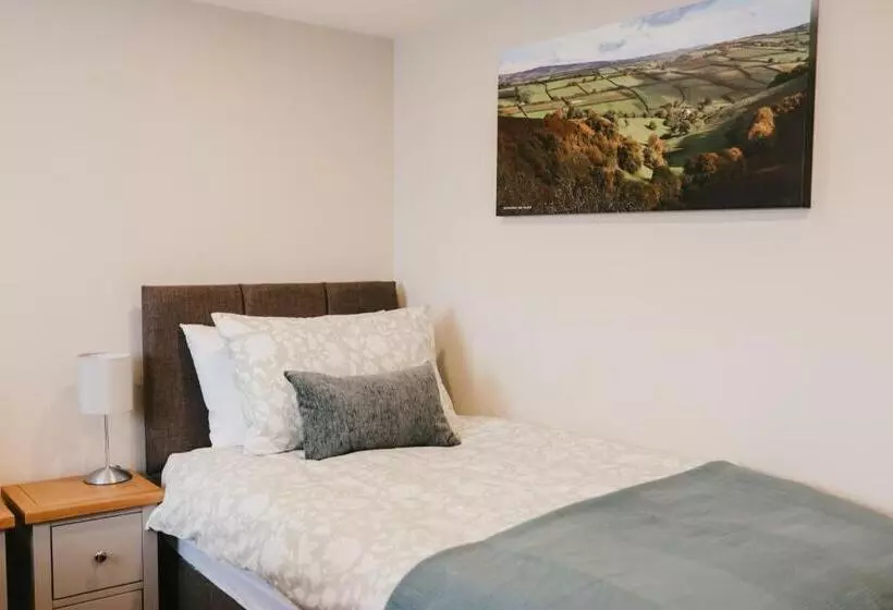 Hotel The Rest And Be Thankful Inn