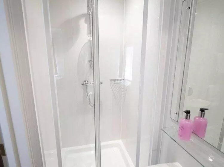 Hotel The Rest And Be Thankful Inn