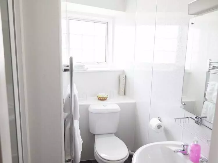 Hotel The Rest And Be Thankful Inn