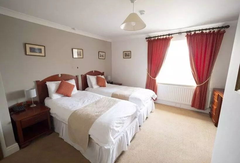 Hotel The Rest And Be Thankful Inn