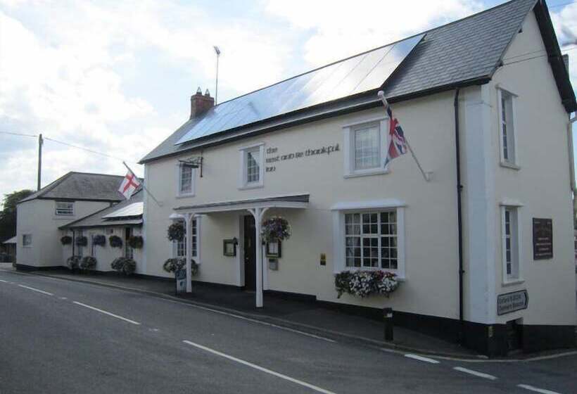 فندق The Rest And Be Thankful Inn