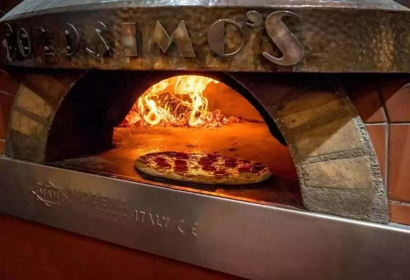 The Royal Oak Hotel And Restaurant