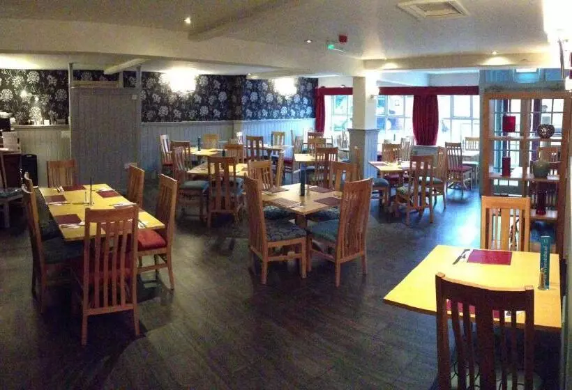 ホテル The Wheatsheaf