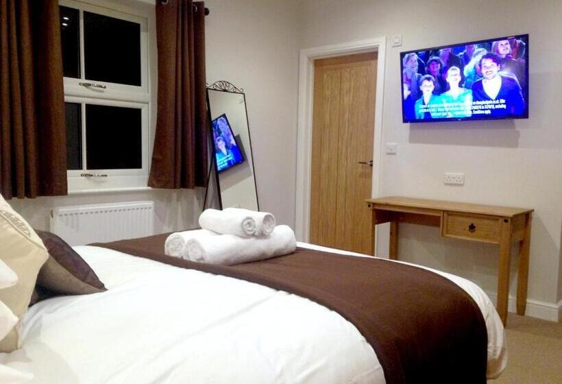 ホテル The Wheatsheaf