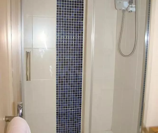 ホテル The Wheatsheaf