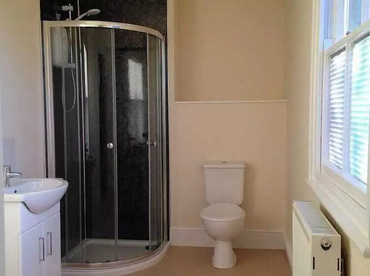 ホテル The Wheatsheaf