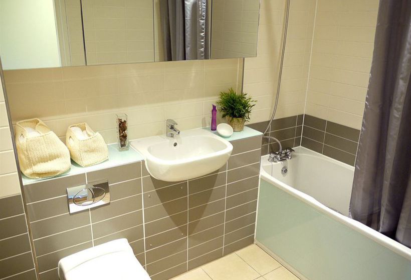 Olive Níké Apartments