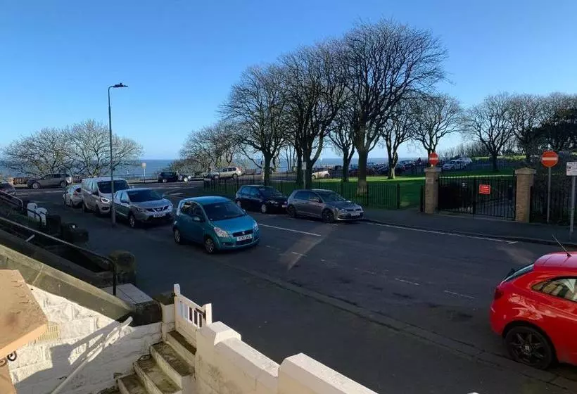 Пансион Bayhouse