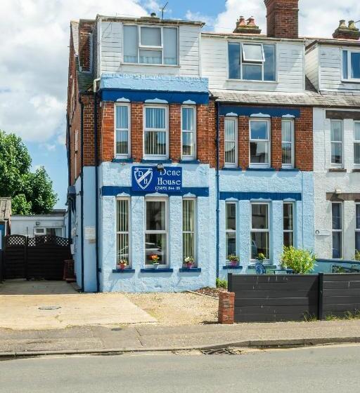 بنسيون Dene House