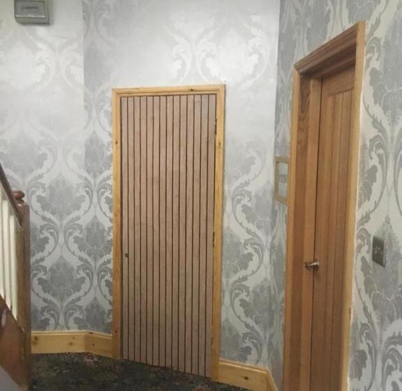 بنسيون Dene House