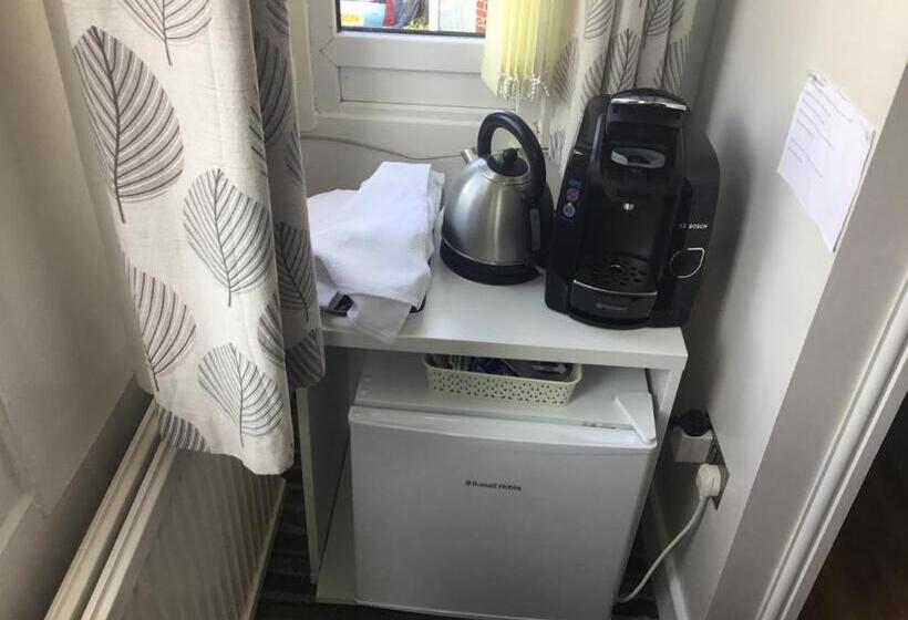 بنسيون Dene House