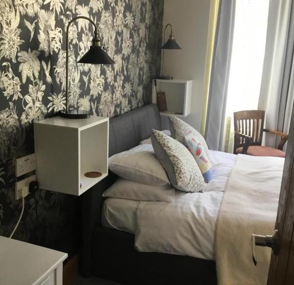 بنسيون Dene House