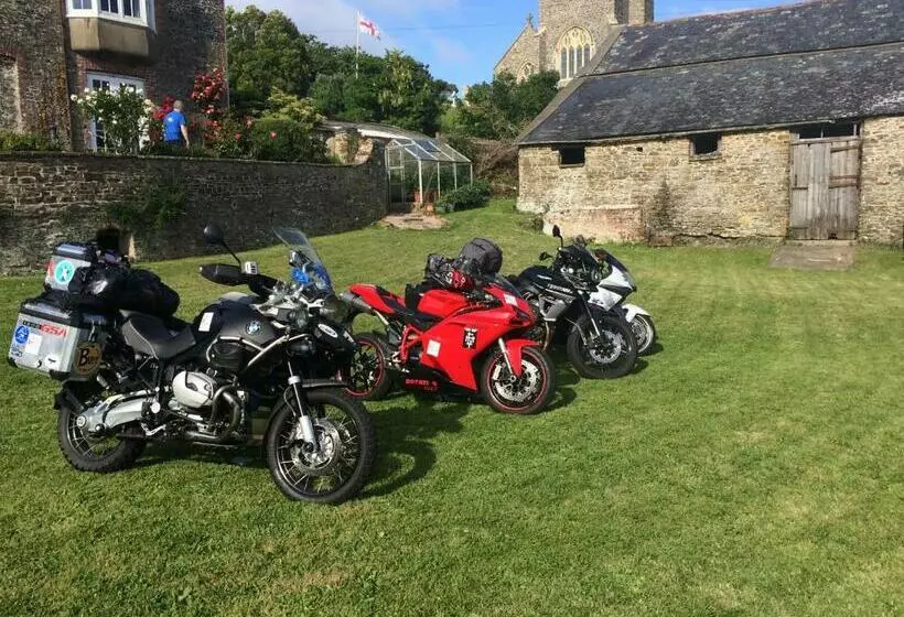 펜션 Instow Barton