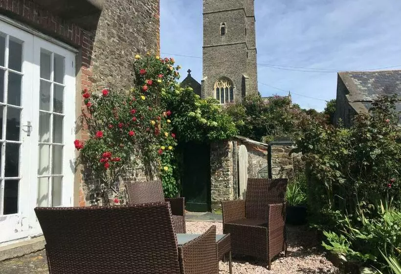 펜션 Instow Barton