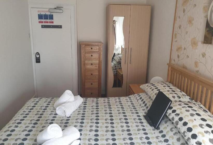 بنسيون St Georges