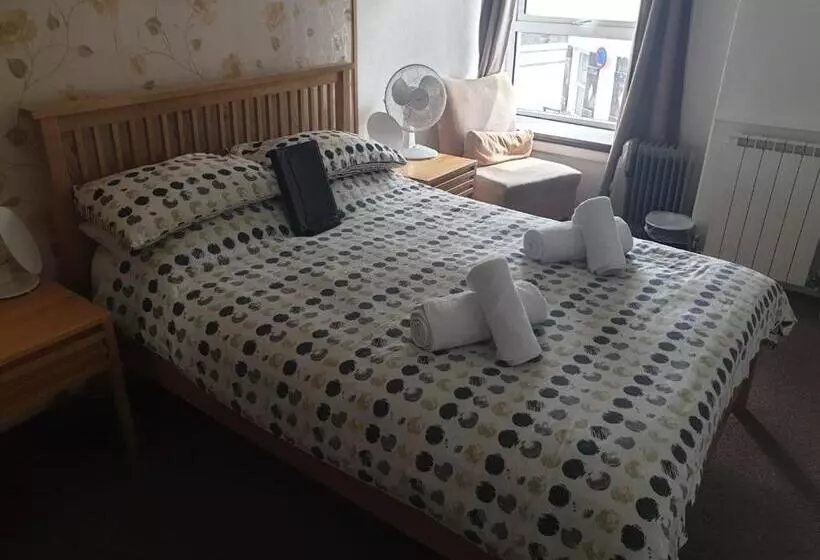 پانسیون St Georges