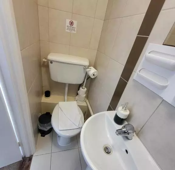 پانسیون St Georges