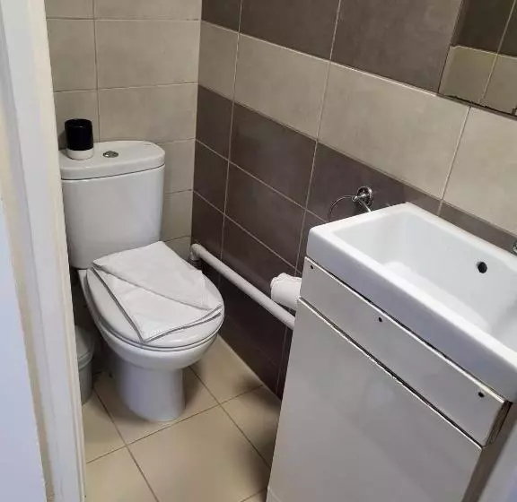 پانسیون St Georges