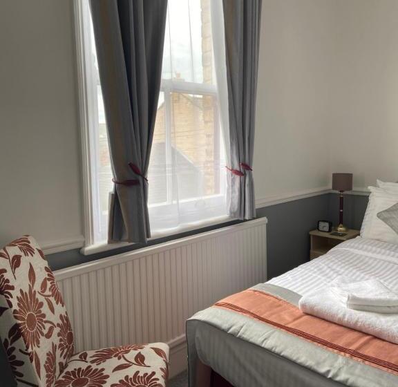 Пансион The Mountview