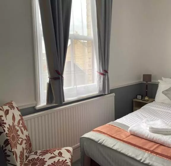 Пансион The Mountview