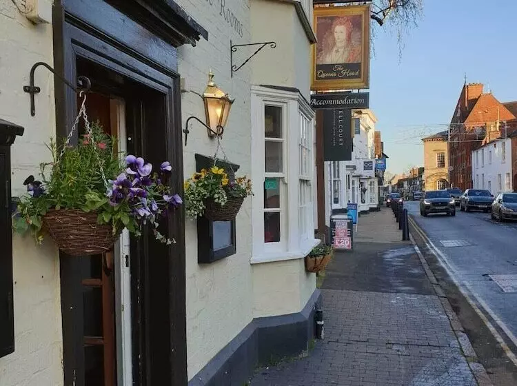 Pensão The Queens Head