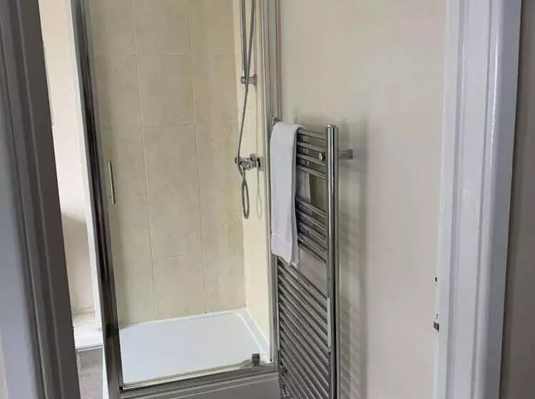 Pensão The Queens Head