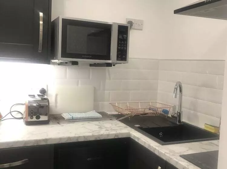 Shores Holiday Apartments