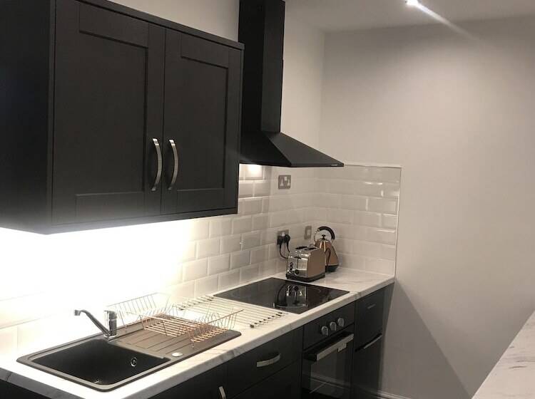 Shores Holiday Apartments