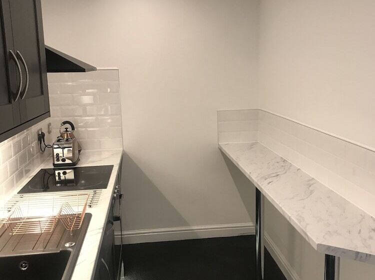 Shores Holiday Apartments