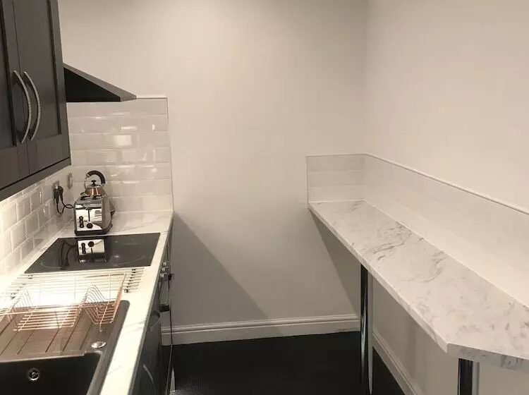 Shores Holiday Apartments