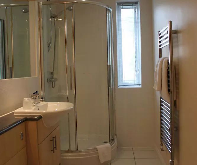 Spur House  House Of Fisher