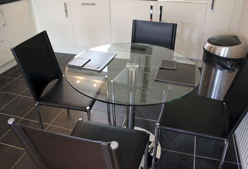 Spur House  House Of Fisher