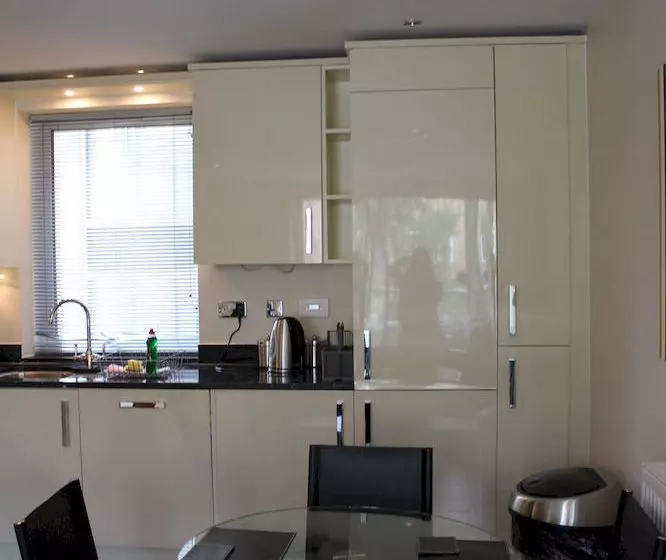 Spur House  House Of Fisher