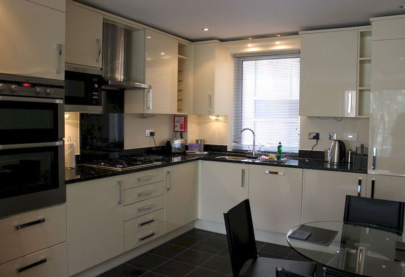 Spur House  House Of Fisher