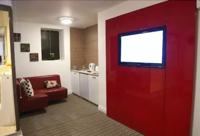 Trivelles Bradford Sunbridge Road