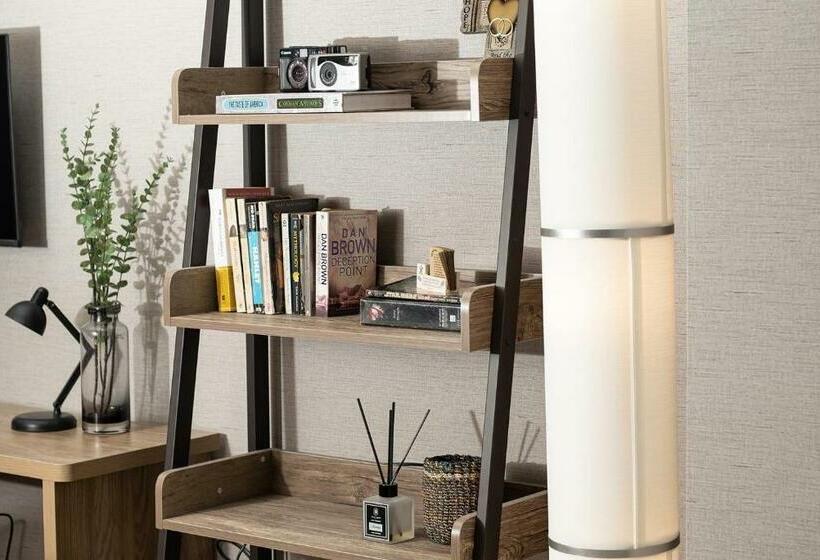 Exquisite 1br In Uptown Bgc