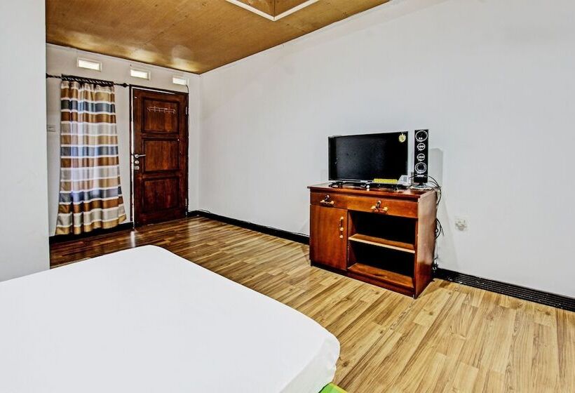 Отель Oyo 92090 Panorama Rinjani Lodge