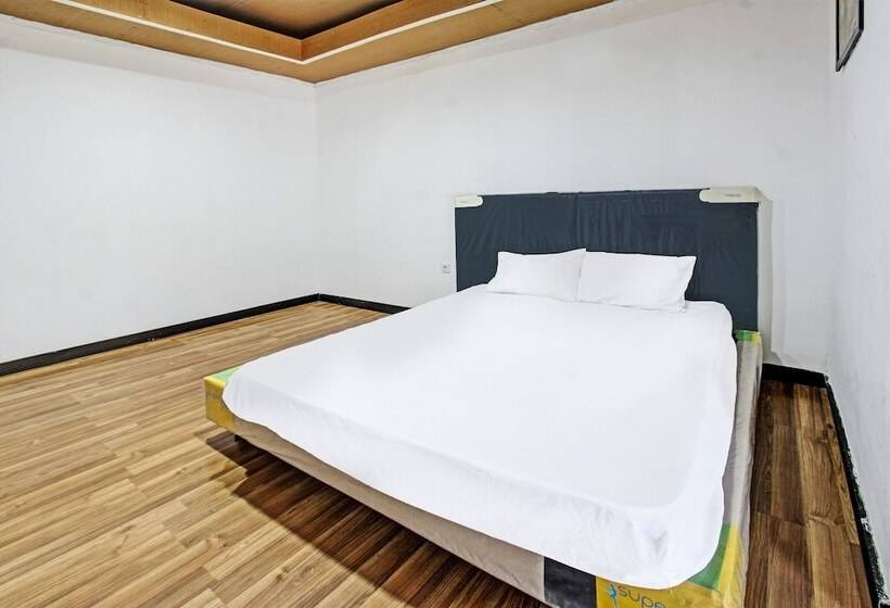 Отель Oyo 92090 Panorama Rinjani Lodge