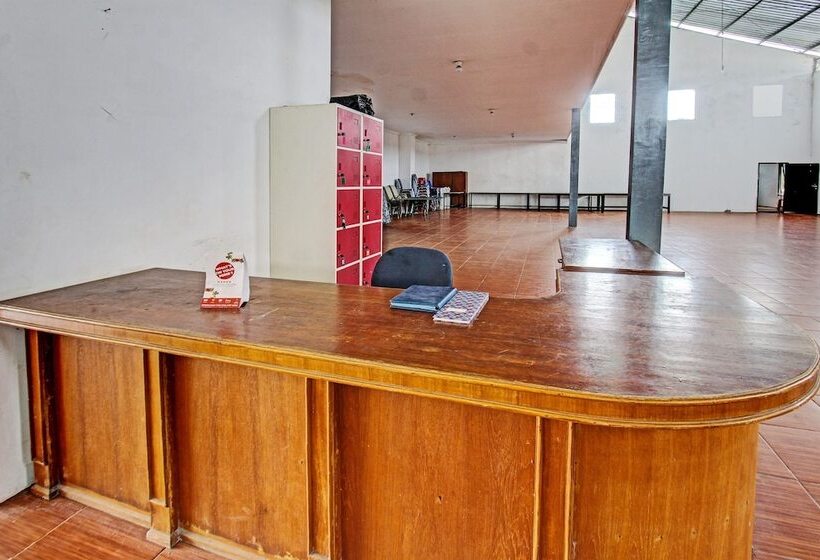 Отель Oyo 92090 Panorama Rinjani Lodge